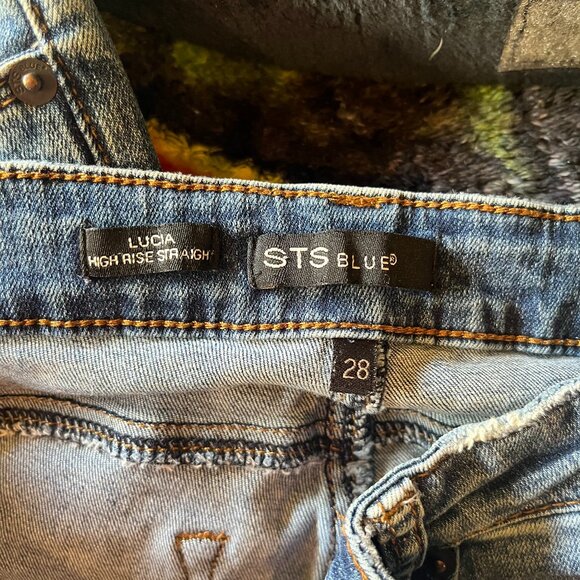 STS Lucia Jeans - Picture 6 of 8
